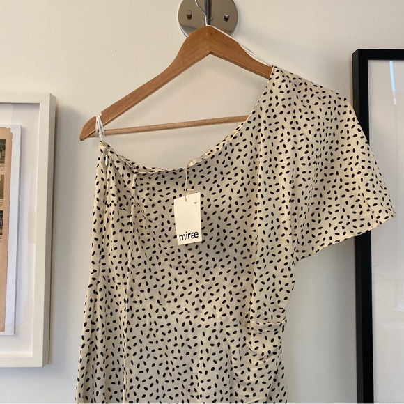 Mirae Linen Midi Dress - Picture 5 of 6